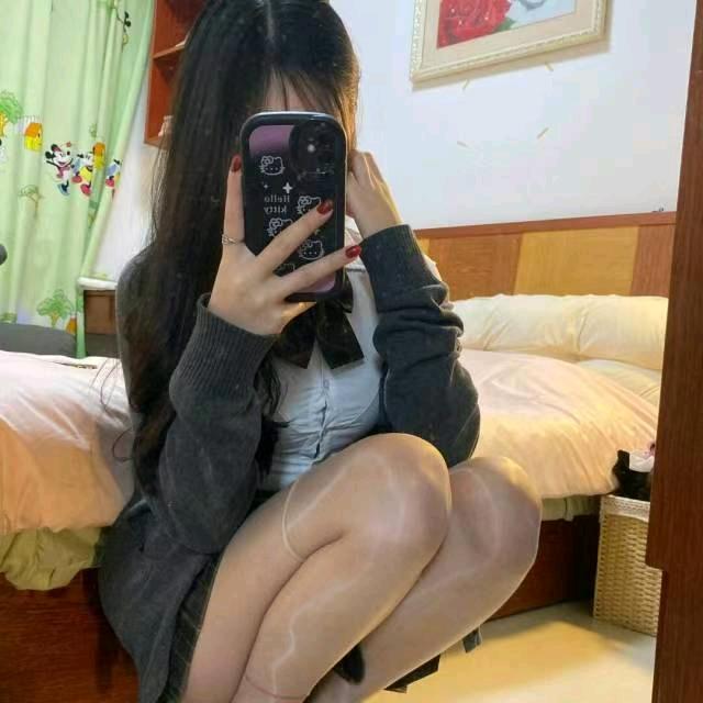 별 를 내 두 른