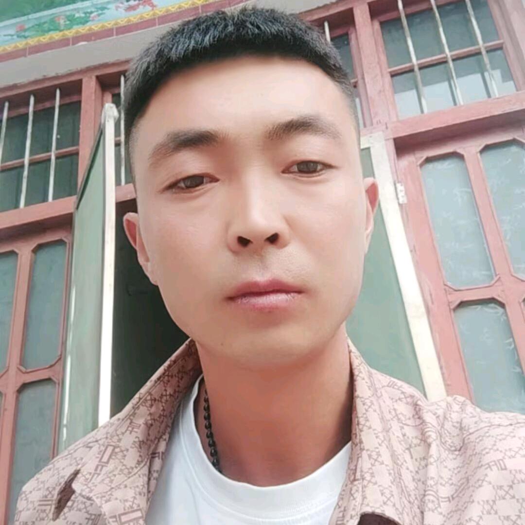 曹县，牛庄市场，果蔬批发，小闫。