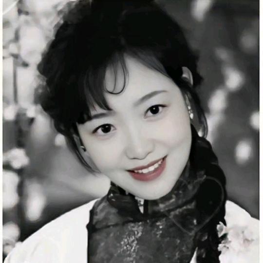 严迷