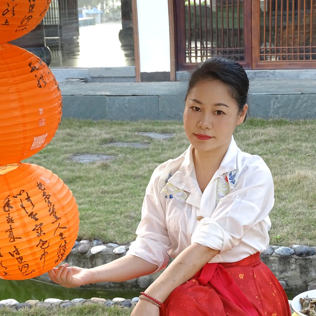 小文子@带你吃遍南宁