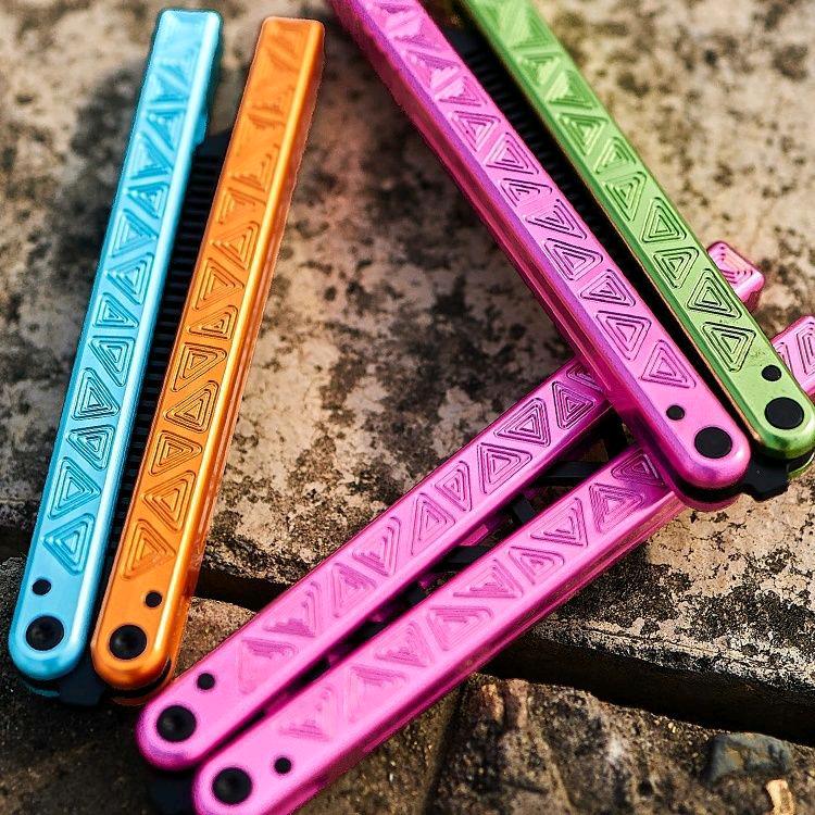 大海蝴蝶花式balisong