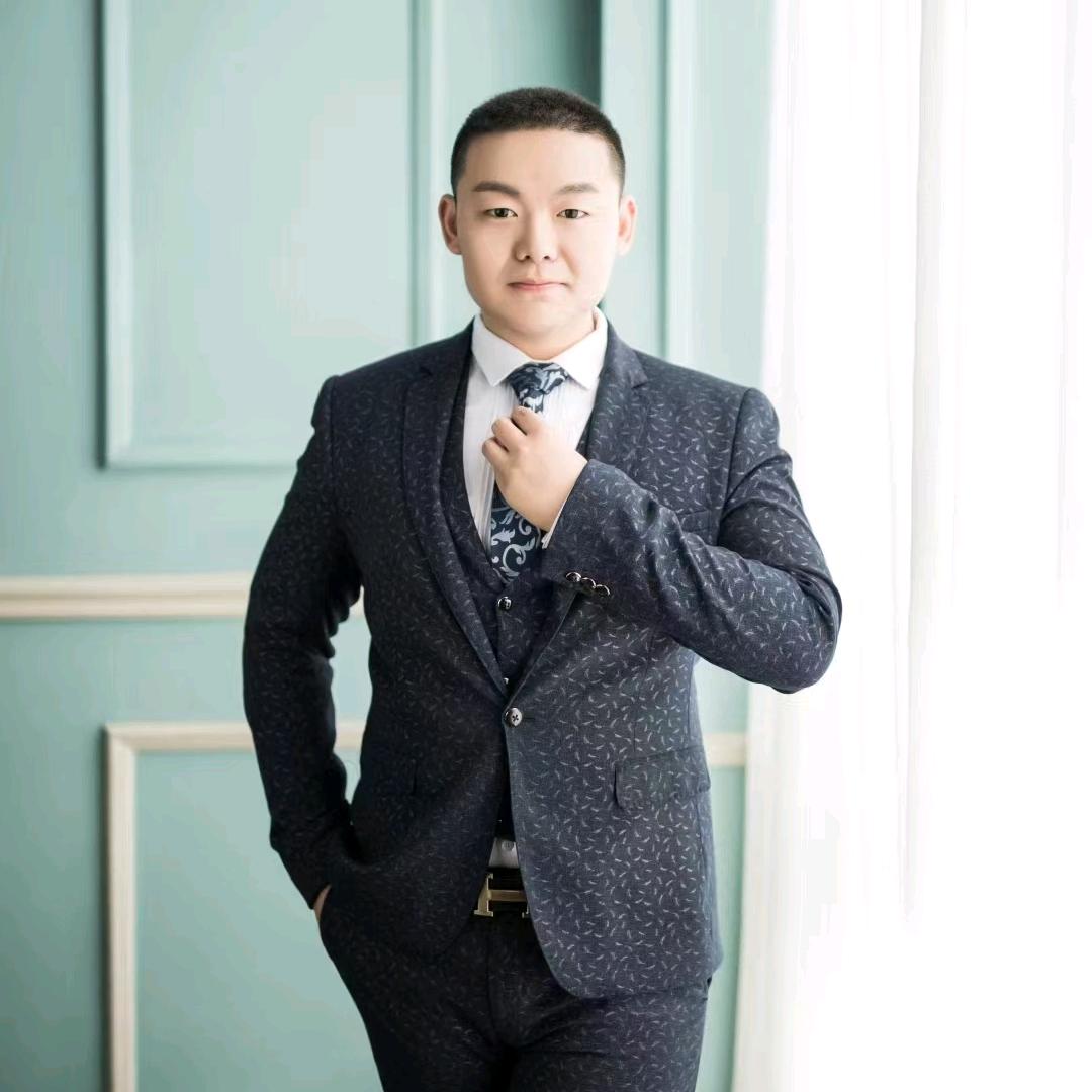 杨杨得亿