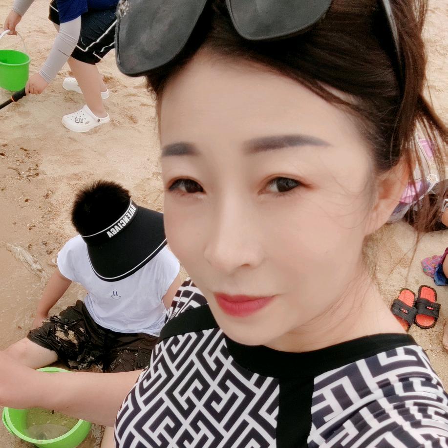 请叫我小趴菜ᥫᩣ