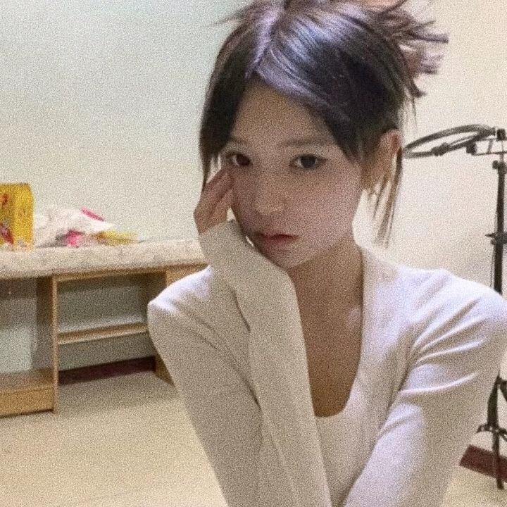 张.