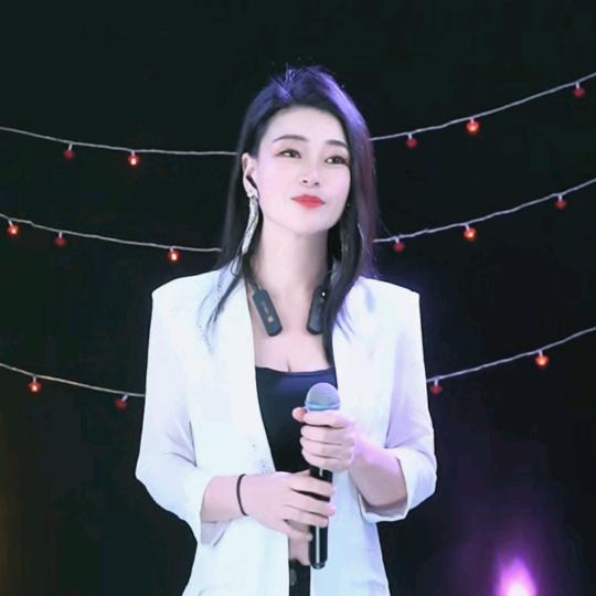 小渔儿姐