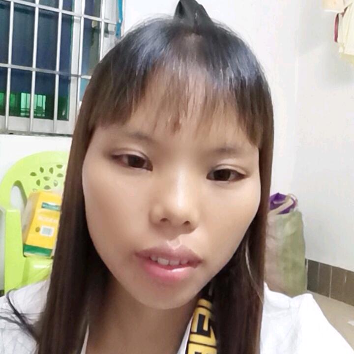 露露妈(想来抖音里面挣点生活费。)