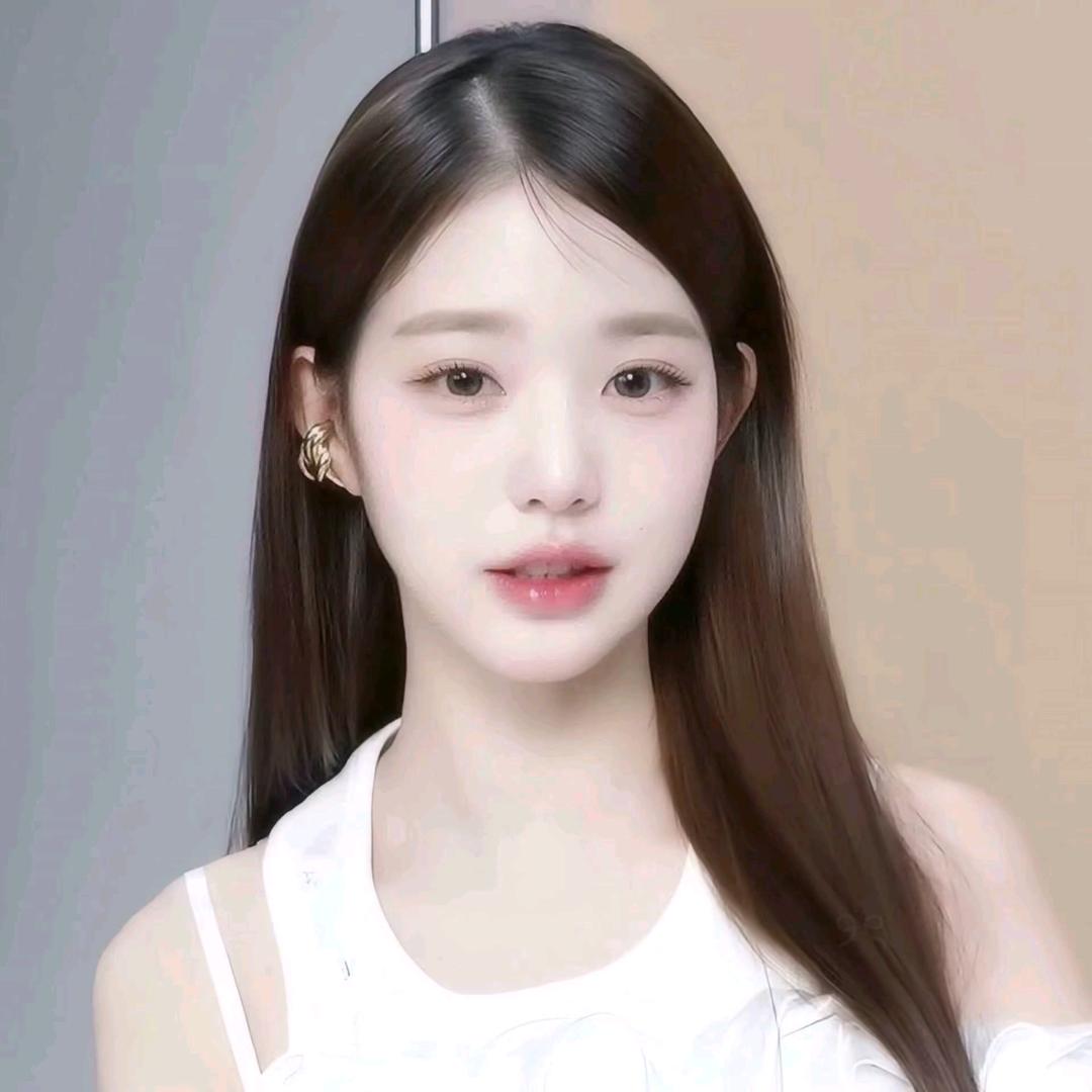 小小酥.