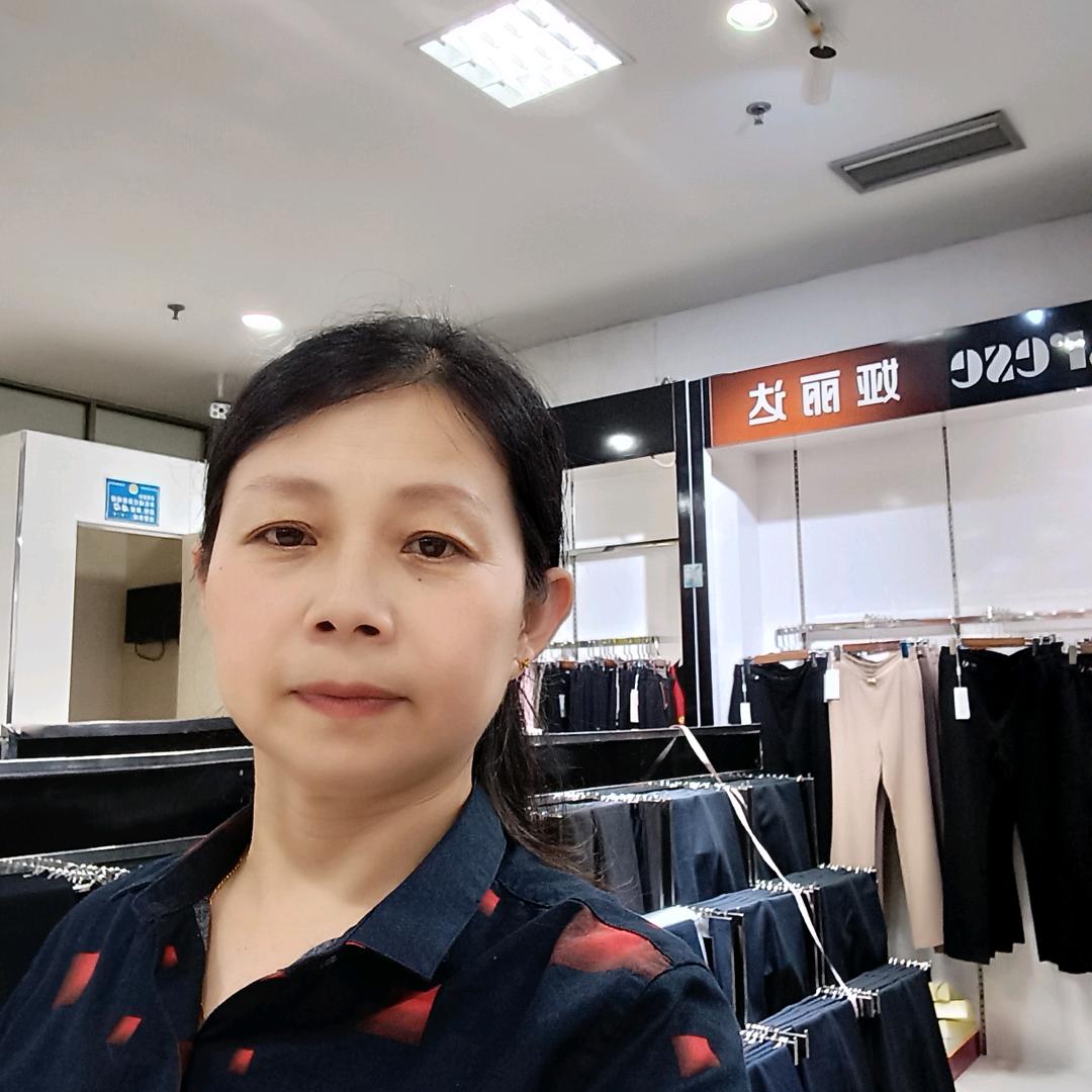 凌云大厦娅丽达裤子