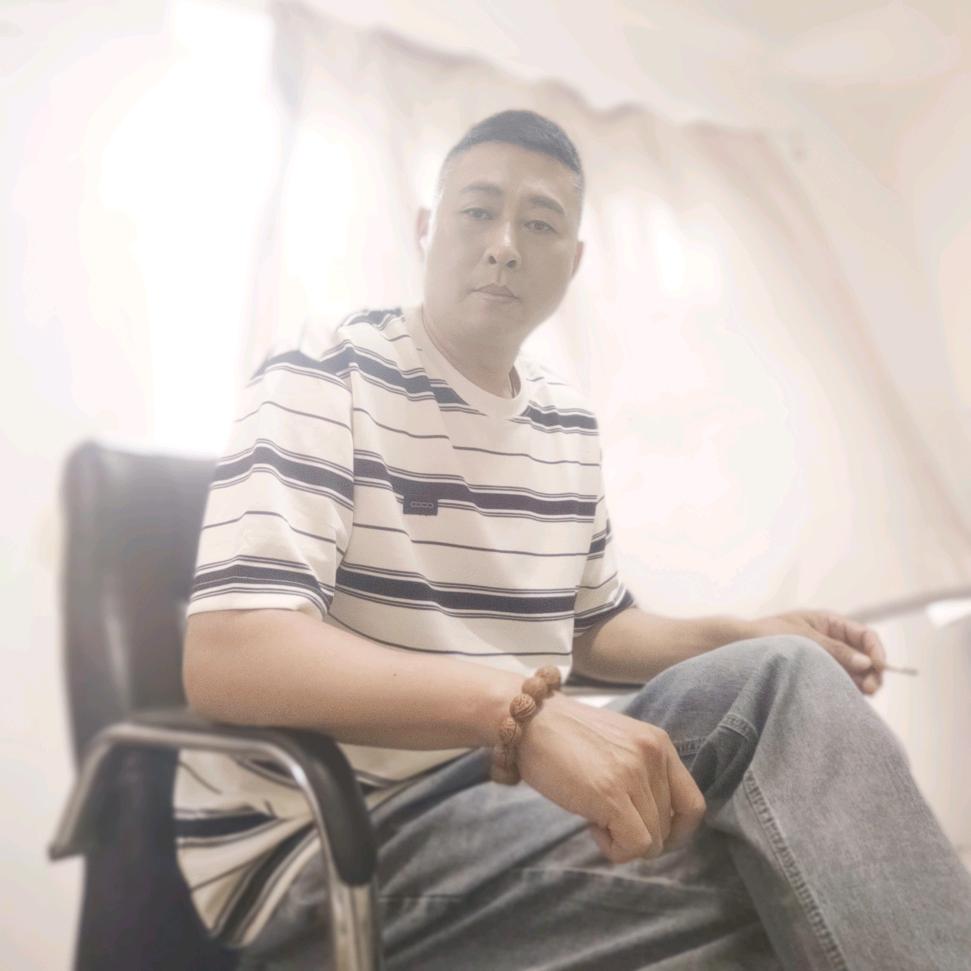 龙哥