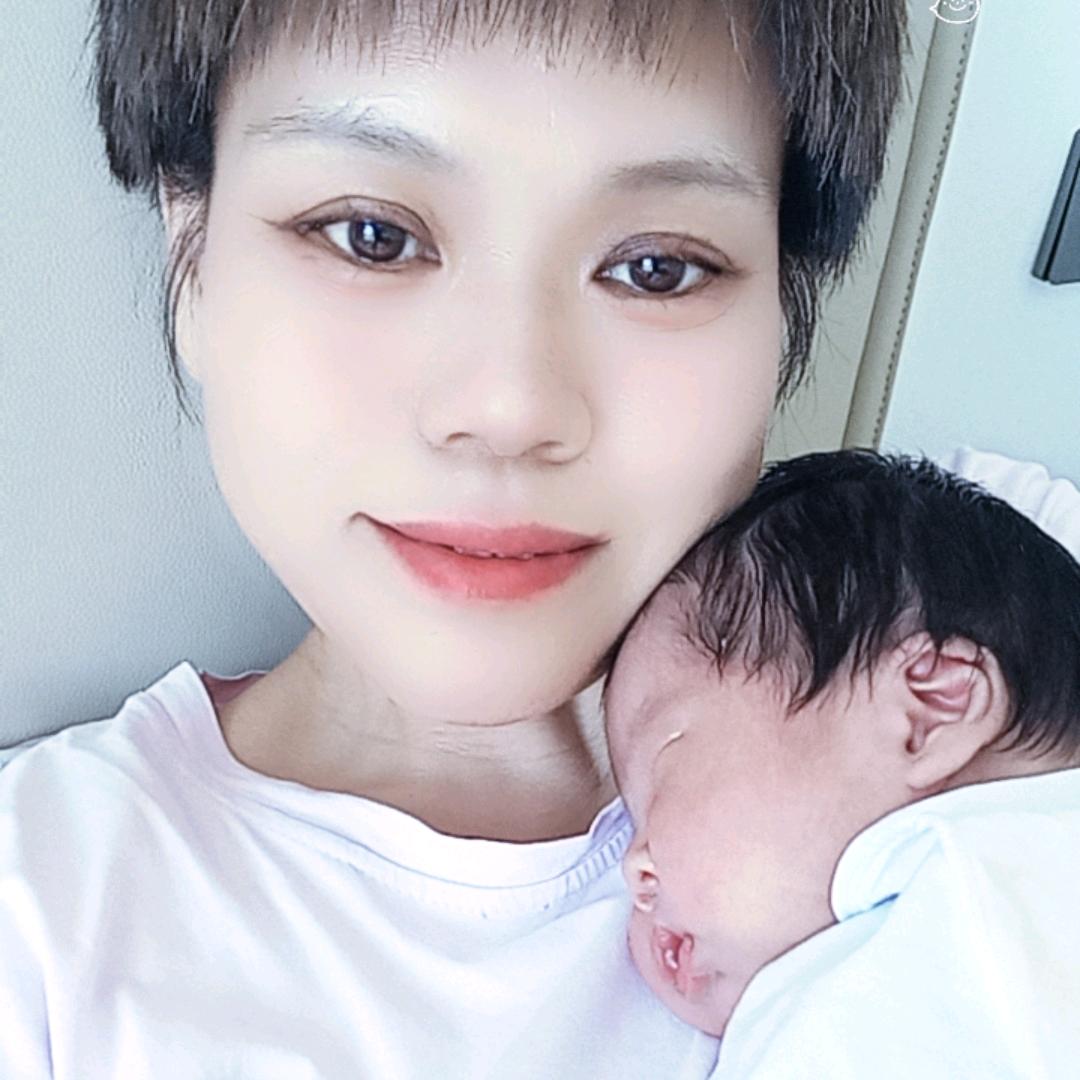 金牌月嫂红梅姐