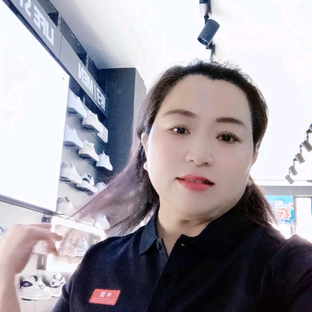 曹市潮牌男装乔克马丁