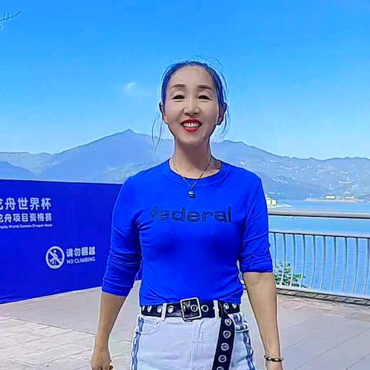 爱跳舞的熊大🌹🌹
