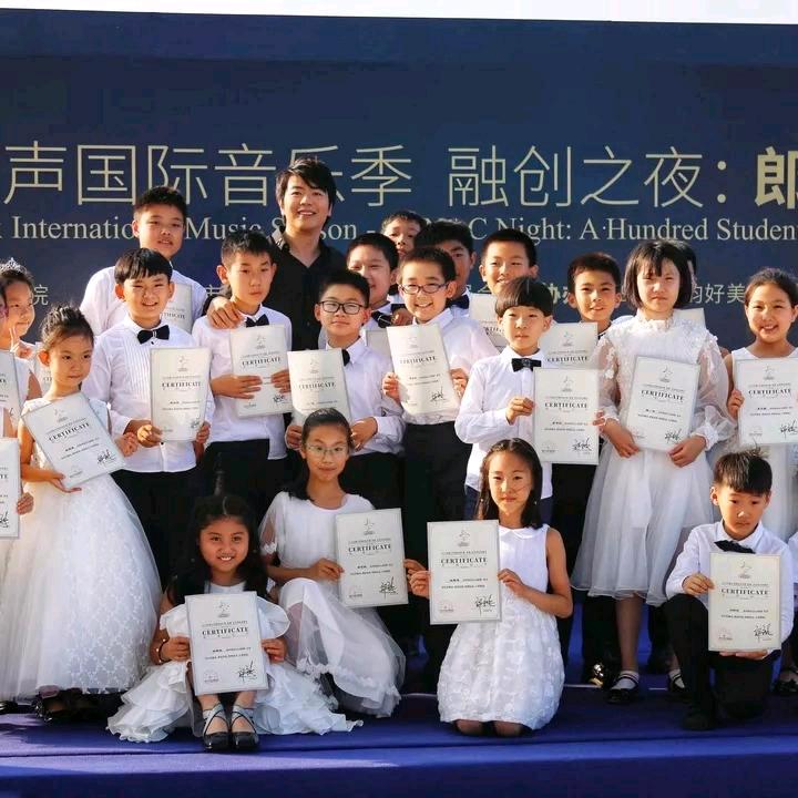 和君奶奶《没回评时已限评》抱歉🙏🏻