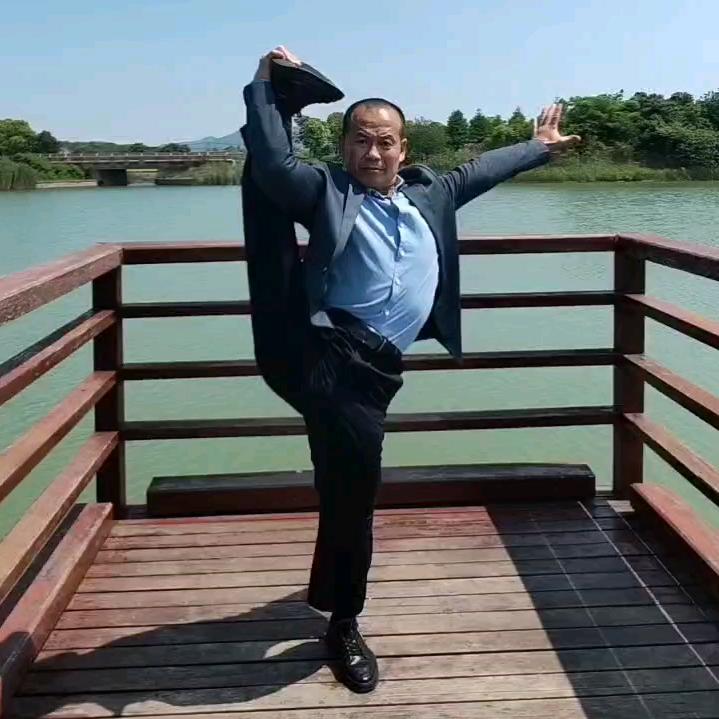闲江月