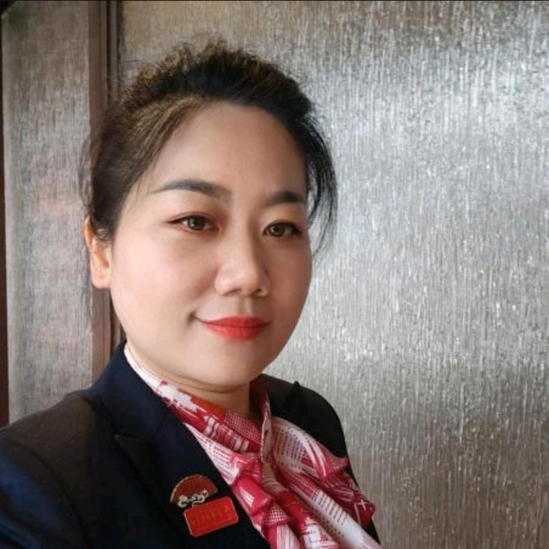 上海人家何何