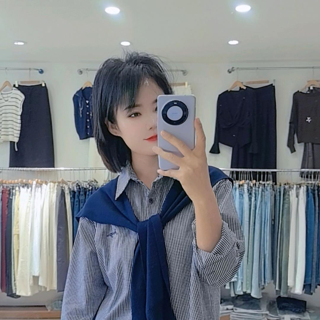 遇见，女装集合店，留庄卫生院东隔壁。