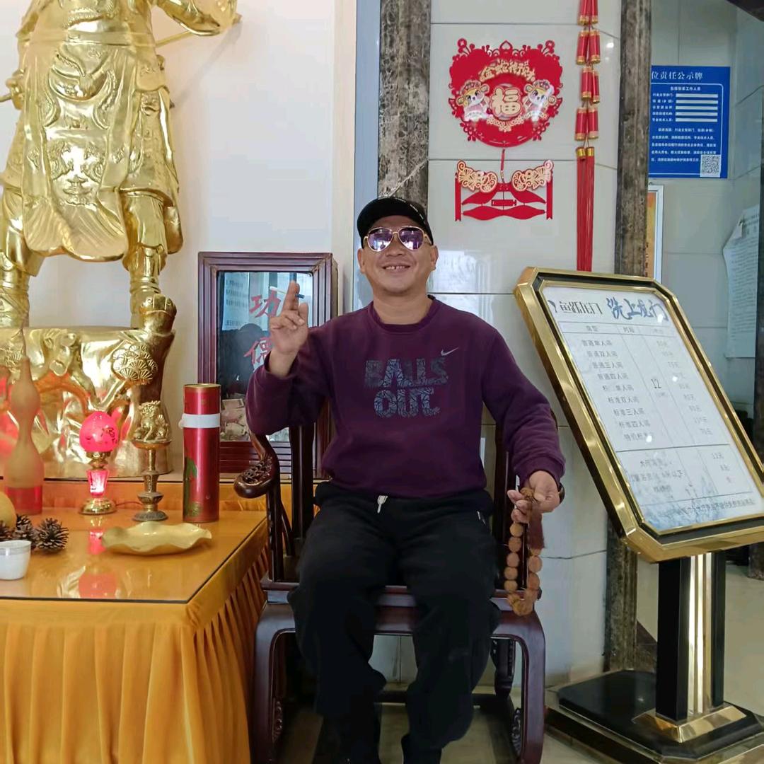 刘保福