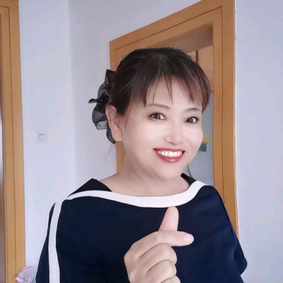银彩妹