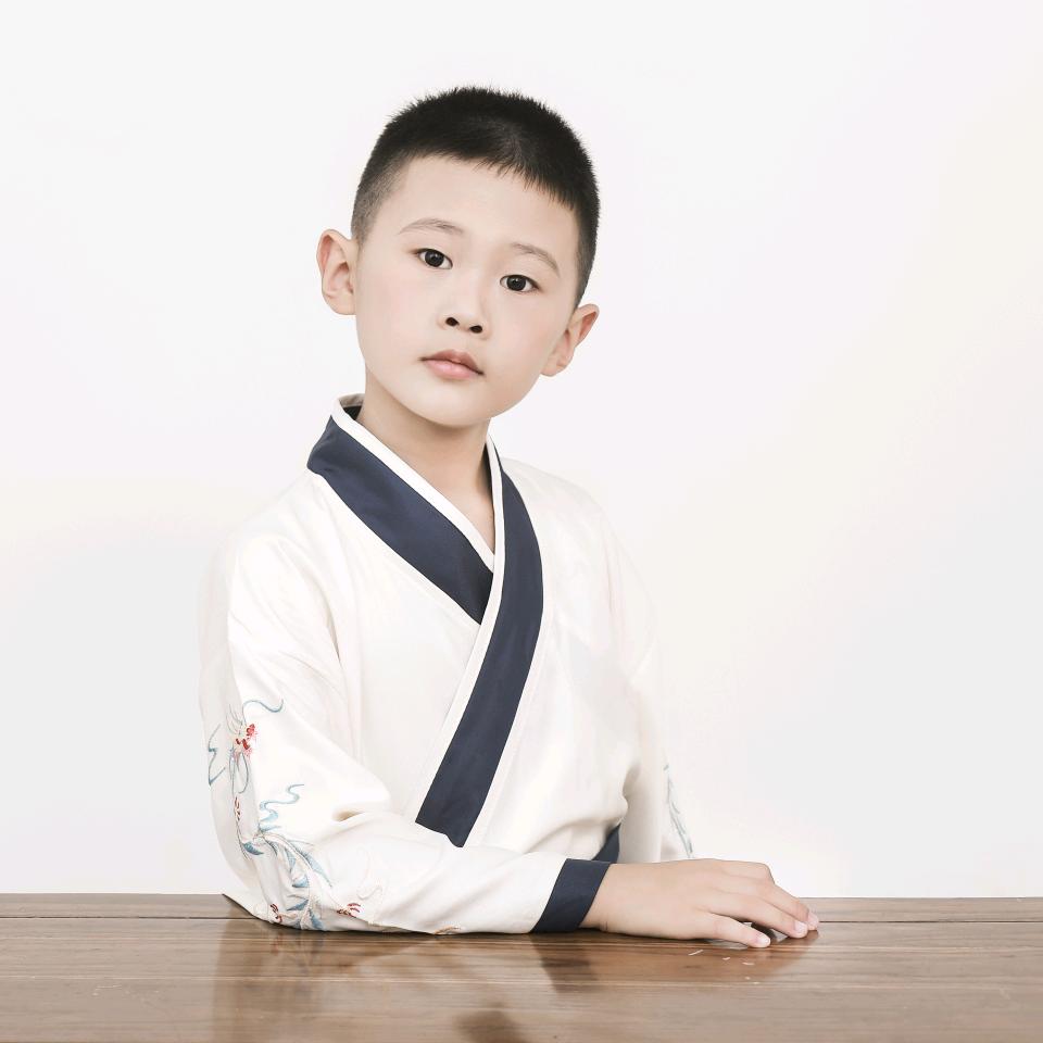是芬子吖