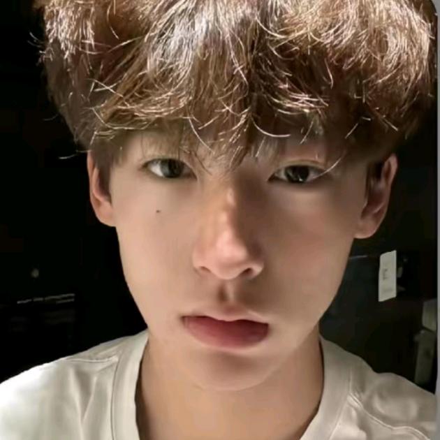 小鑫=_=