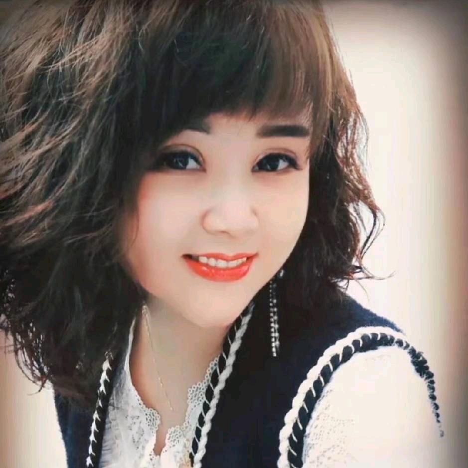 水墨青花