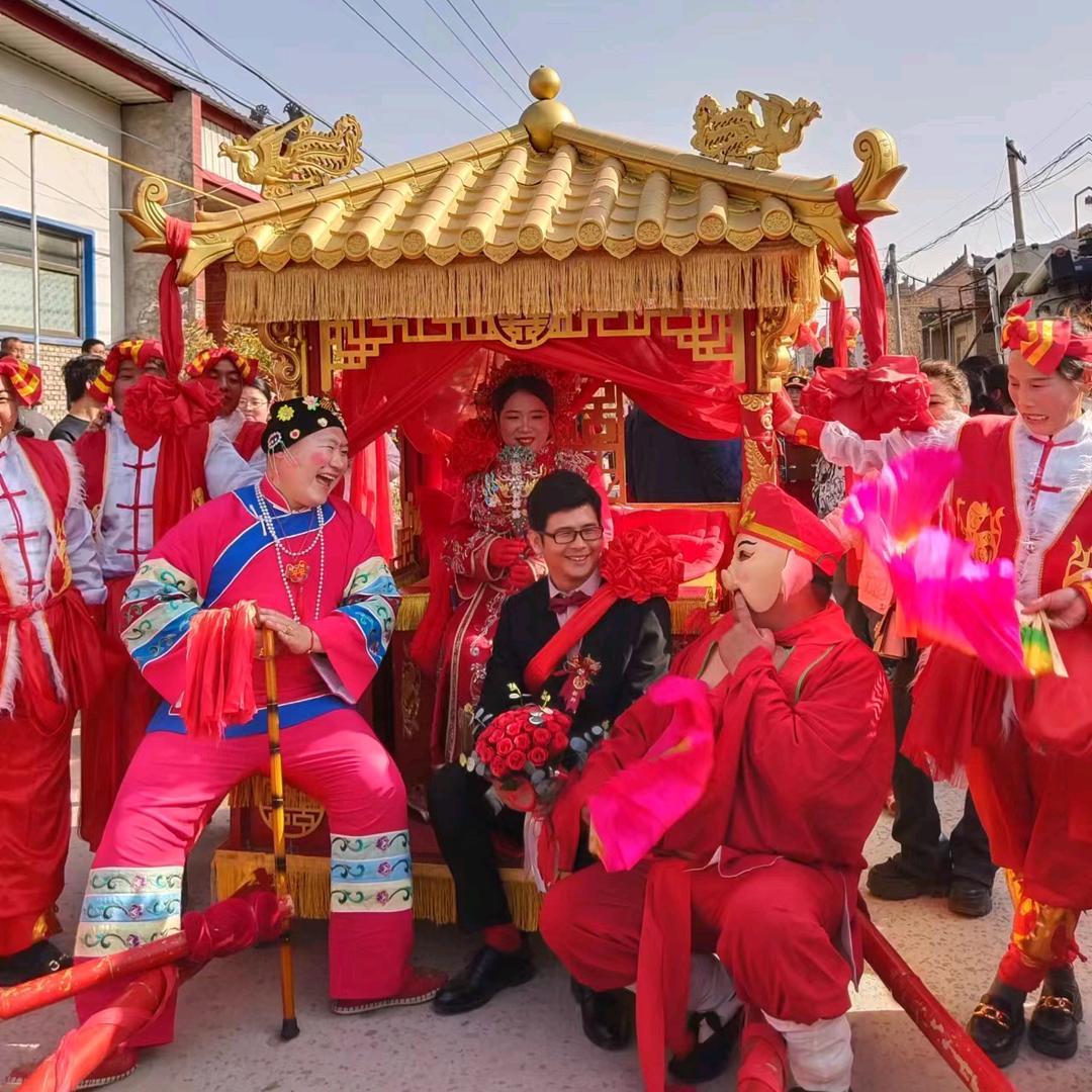 永济市网红文鑫花轿策划传媒