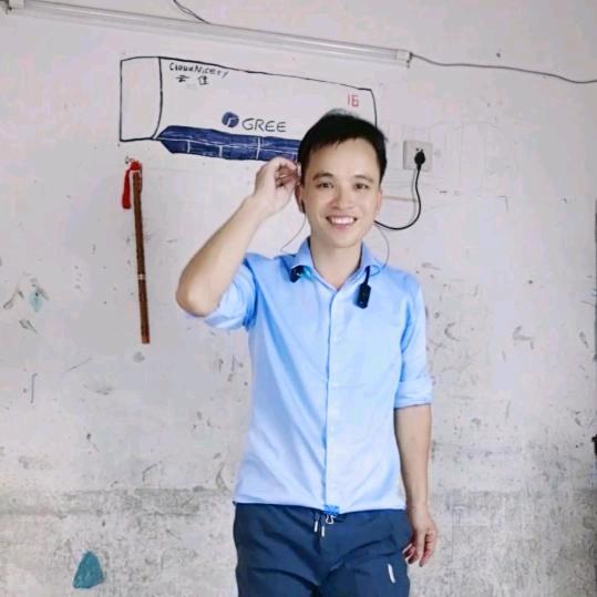 阿提莫莫