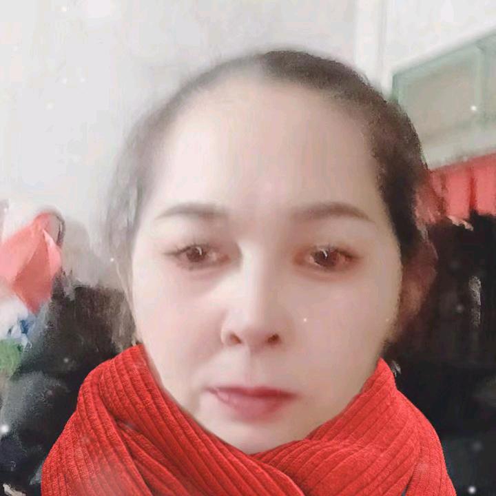 玲姐早上6点18开播号在主页