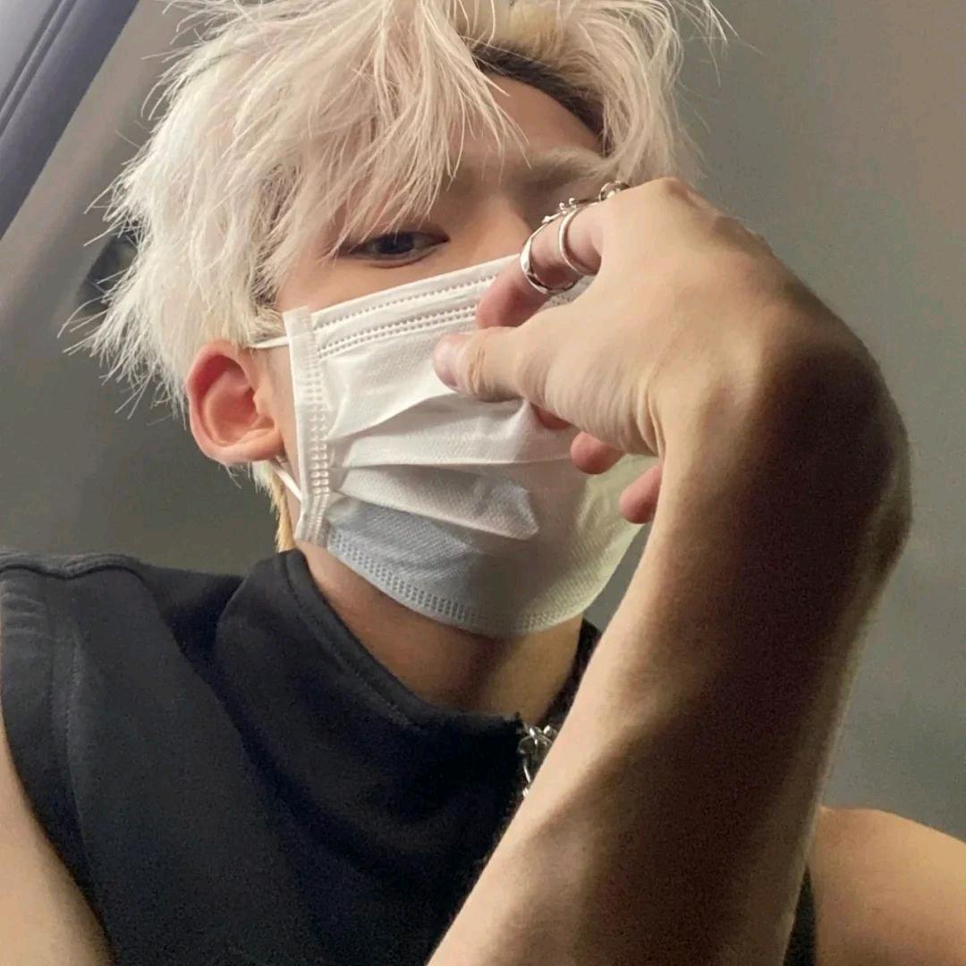 ᖇꫀᧁᖇꫀ𓆡遗憾