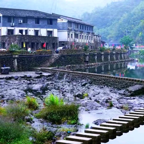 龙珠石小吃馆