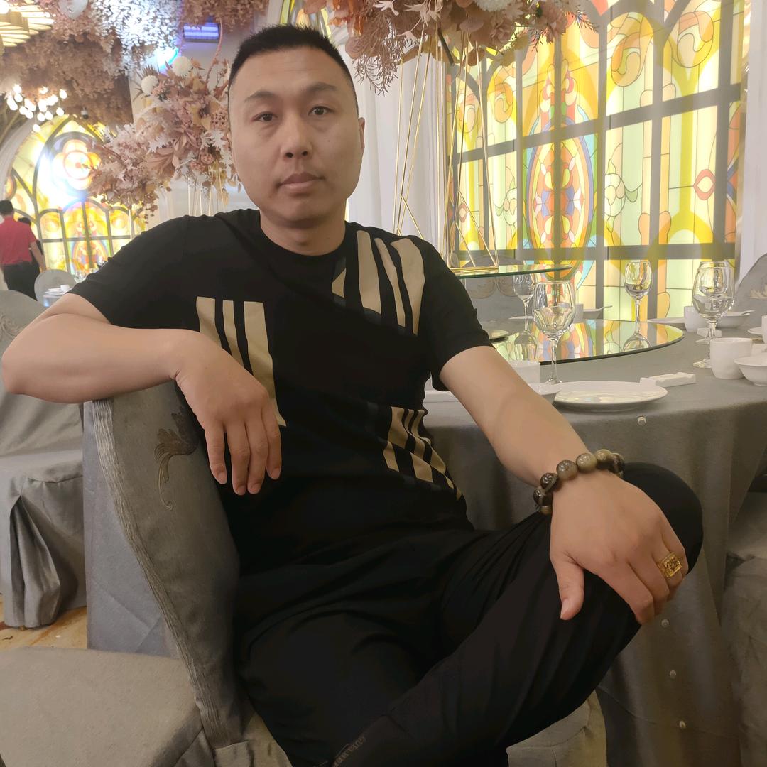 大威哥