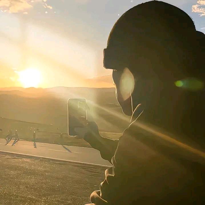 想要一台时光机。