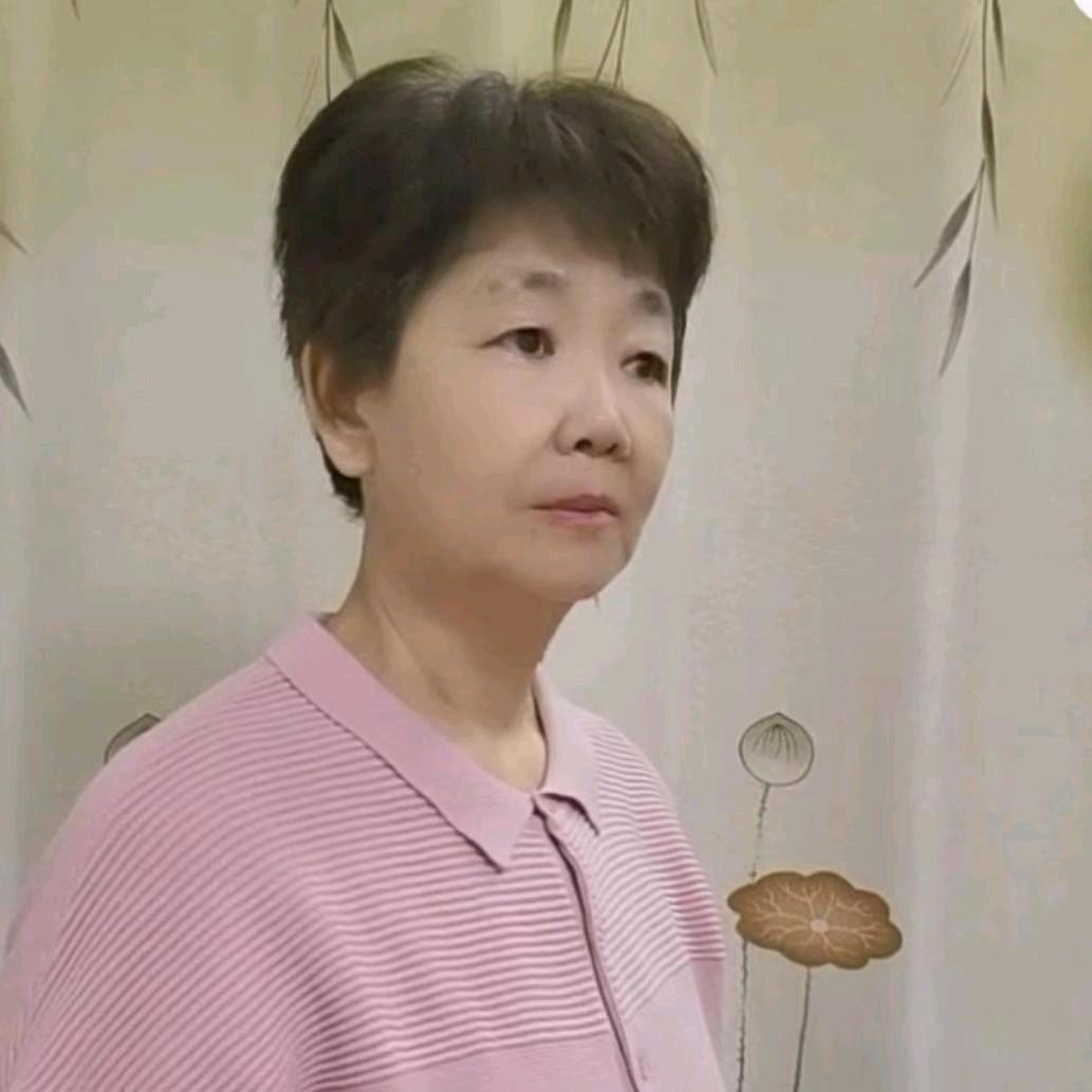 纯纯