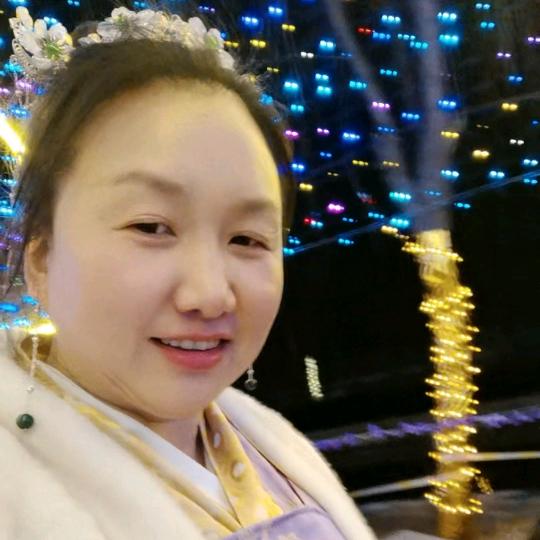 徐菲