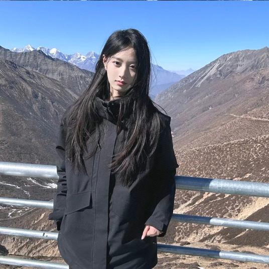 //-