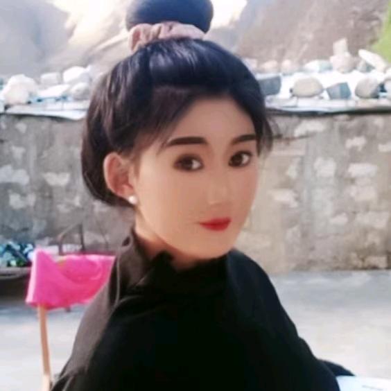 无心人不动情
