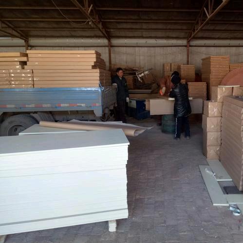 天才桌椅工厂店