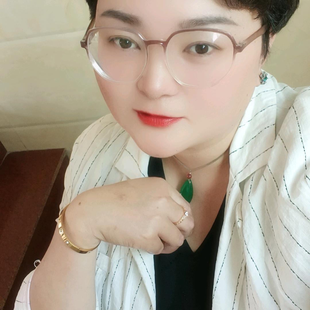 百毒不侵的女汉子