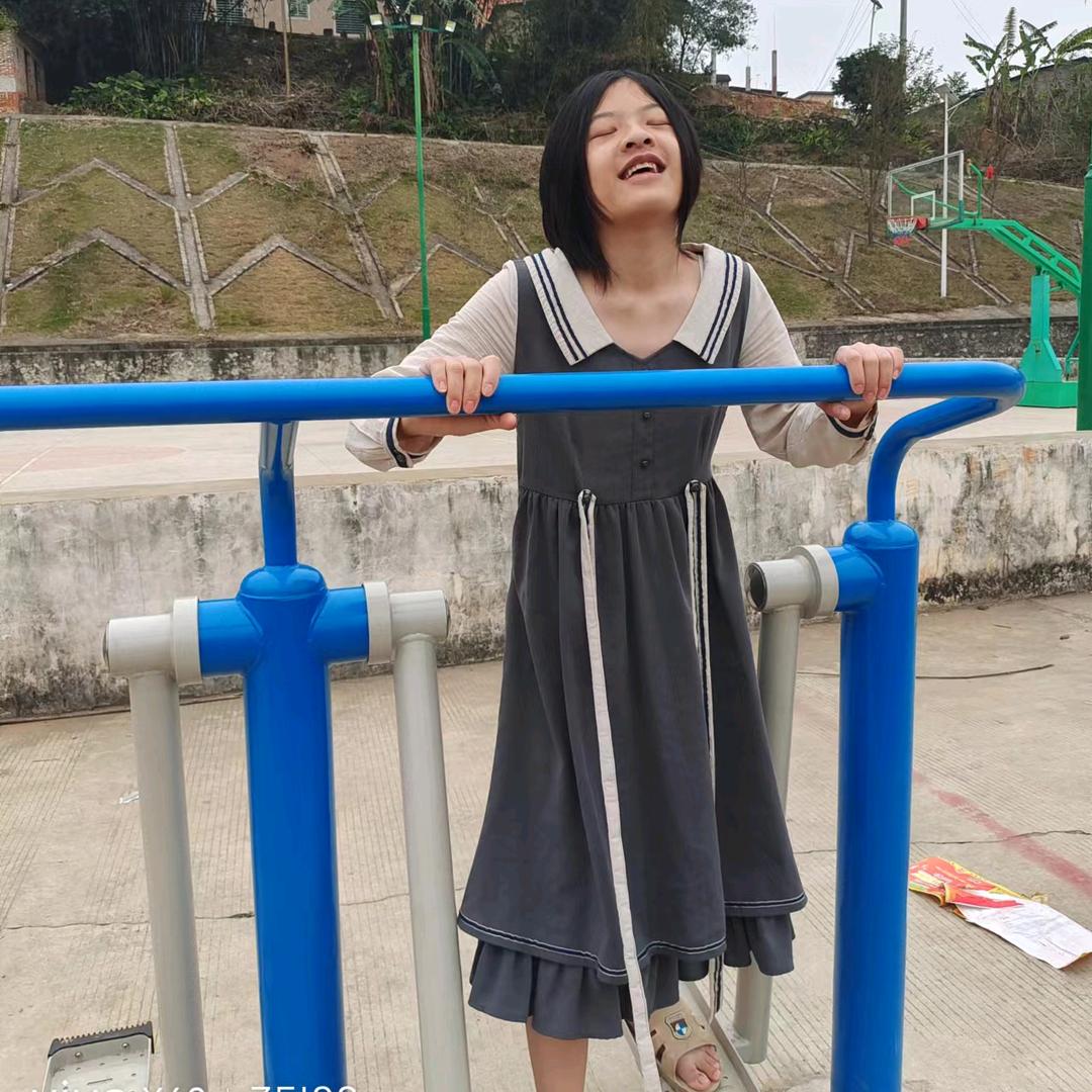 芳芳（三胎孕早期）