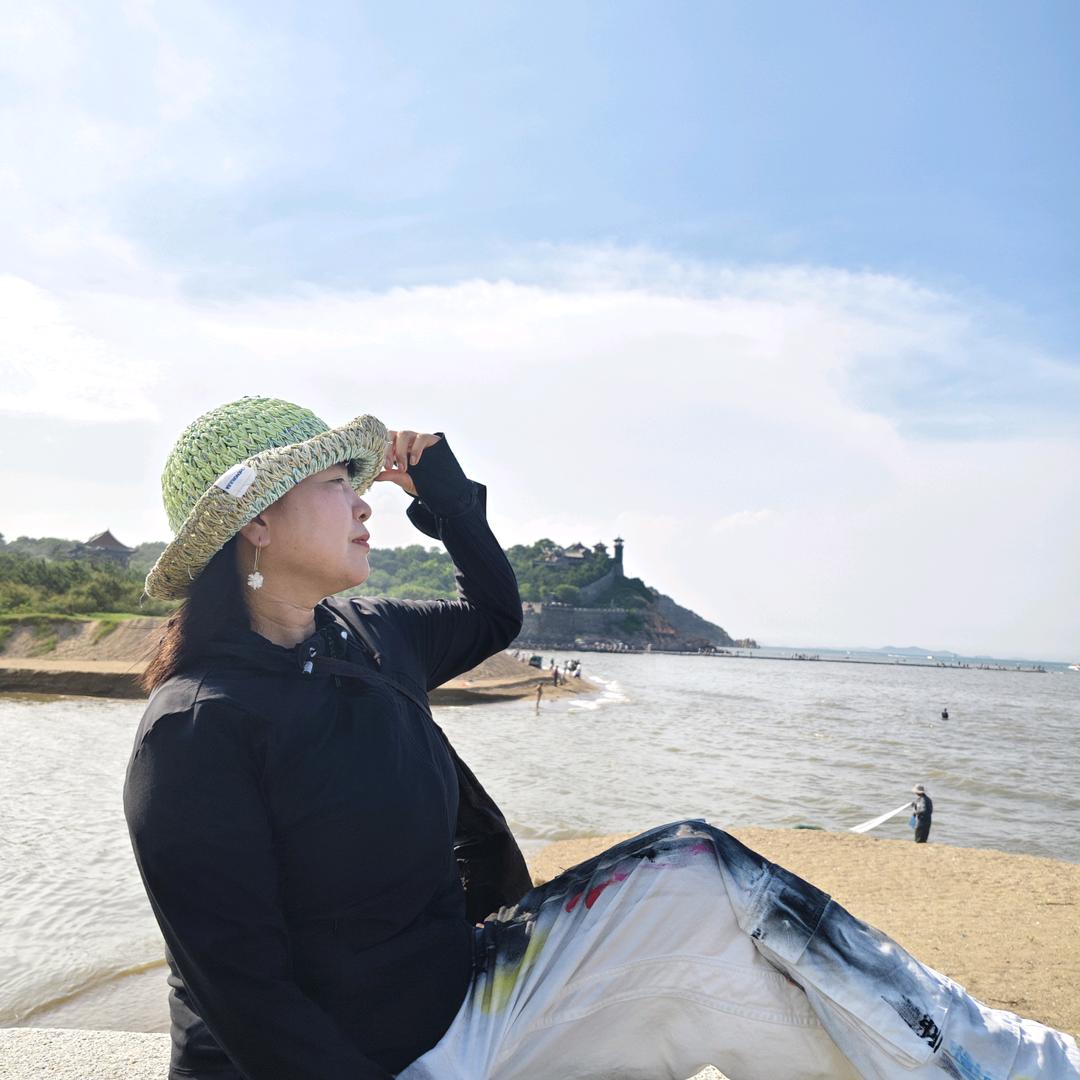 舞钢寺坡名品国际——刘艳