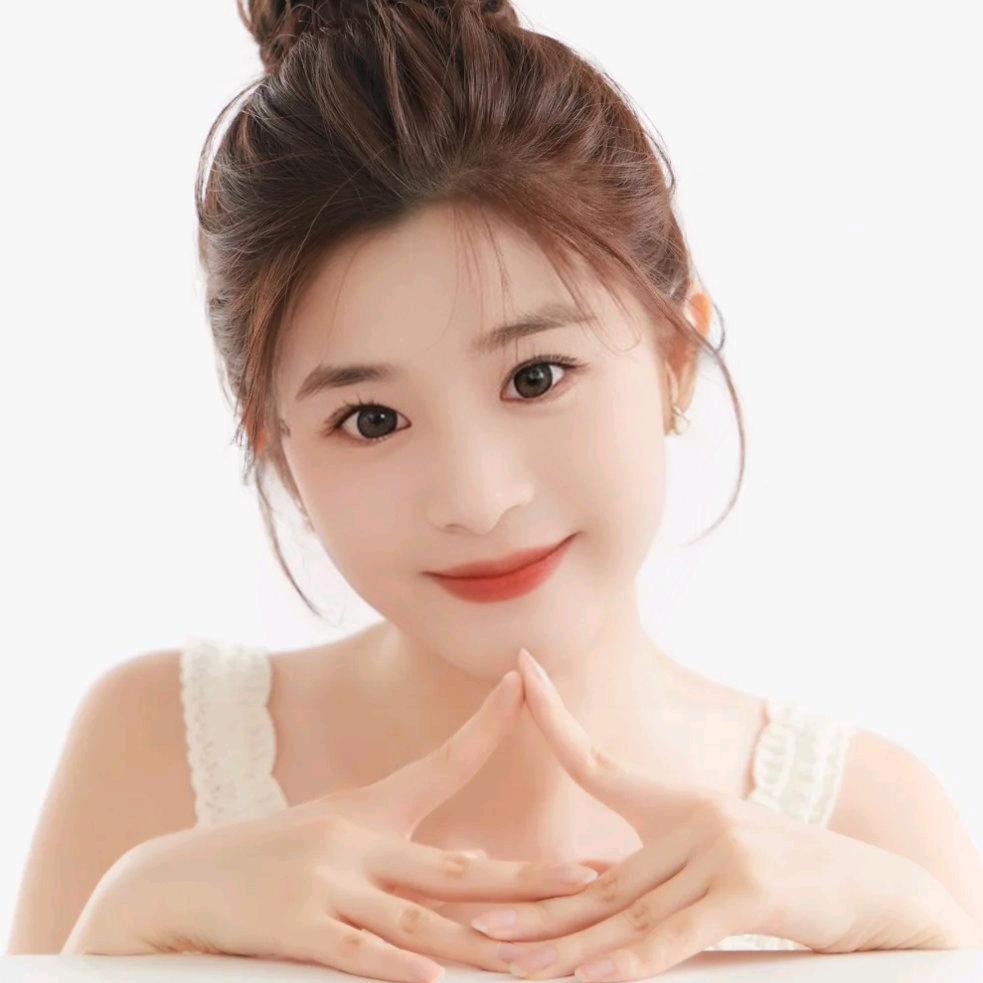 阳光下的橙子