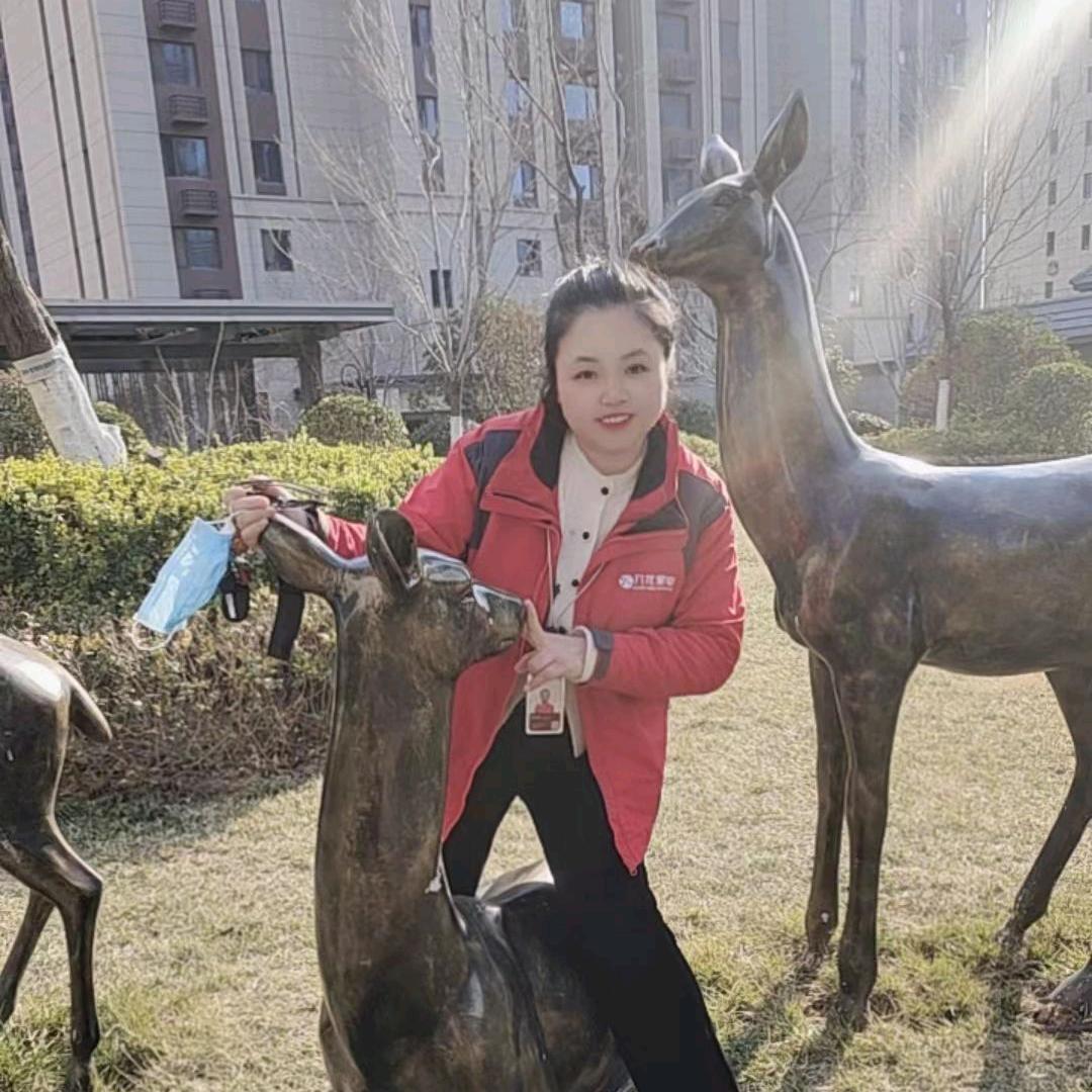 卖冰箱的小姐姐