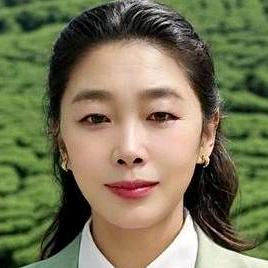 杨秀婵单身开播唱山歌。不定时间。