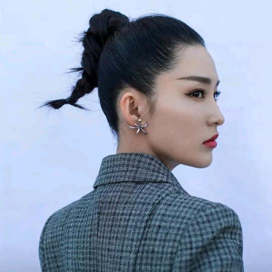 你不强大认识谁都没用