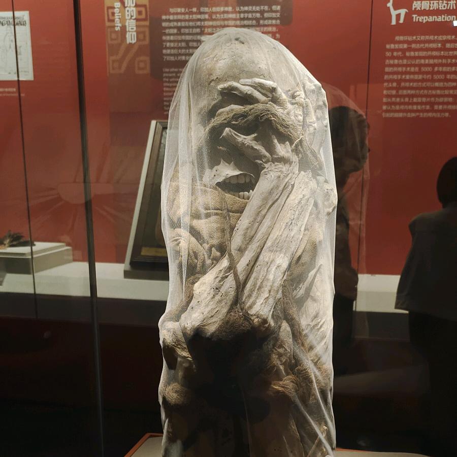 海口秀英顿玮艺百货店