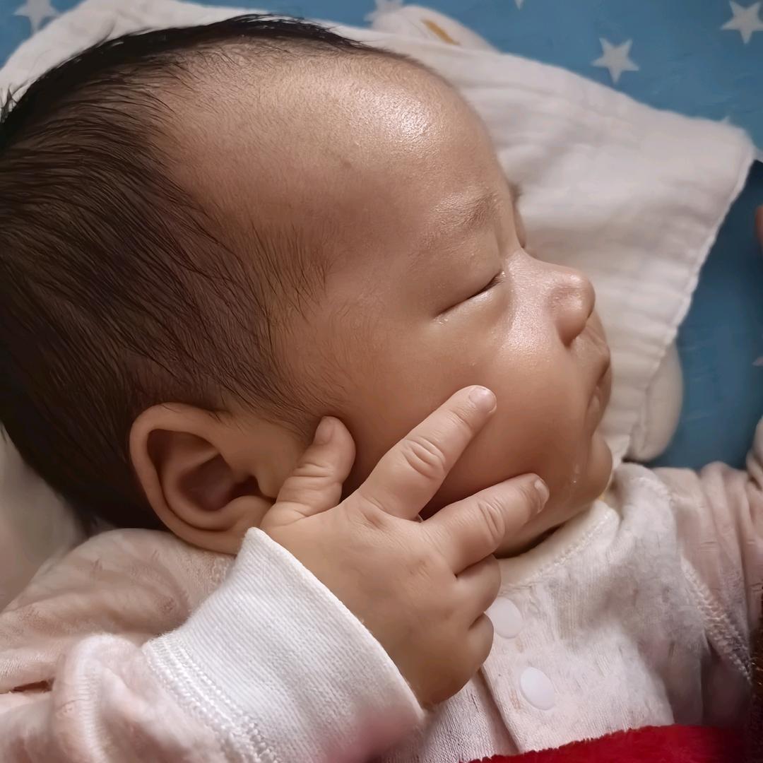 宥宥成长日记（小月龄）
