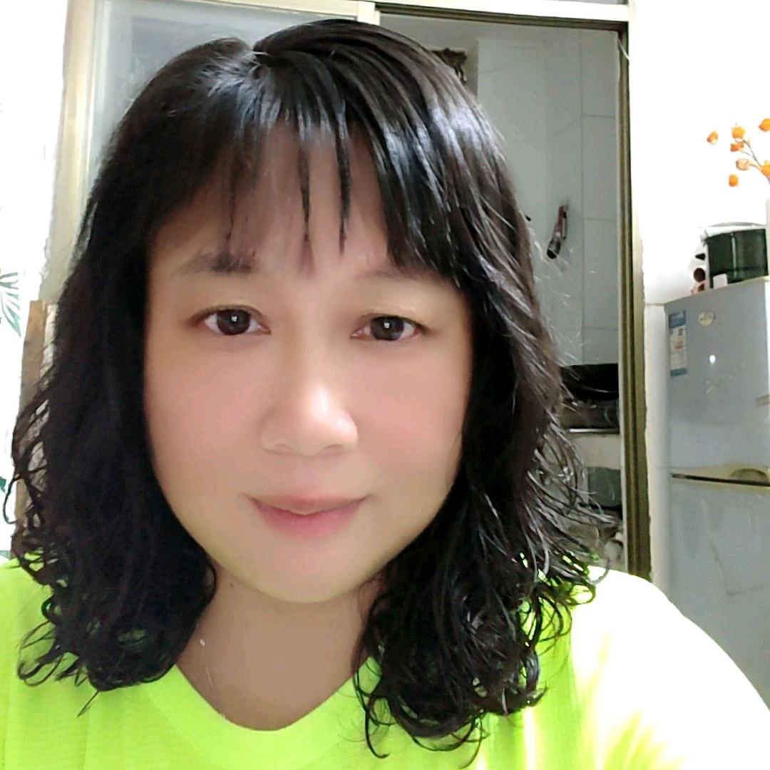 素颜小姐姐