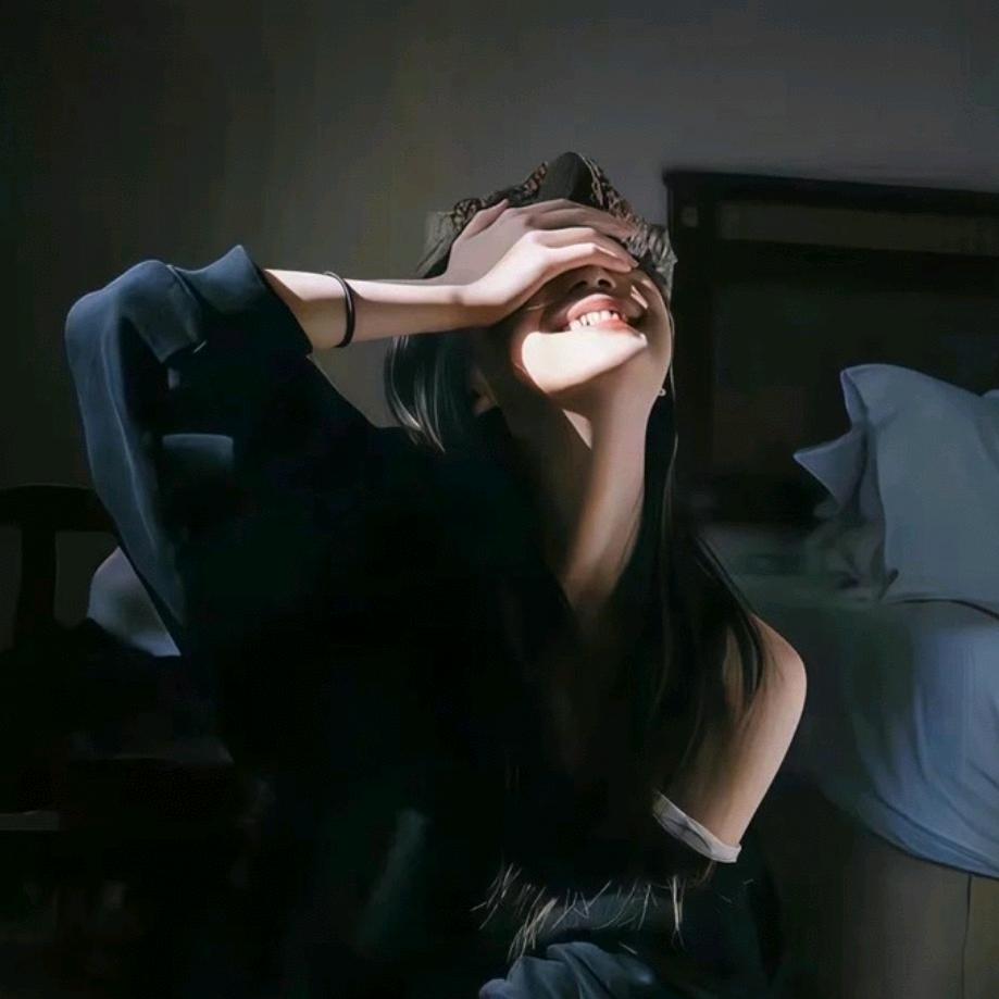 女巫的黑猫