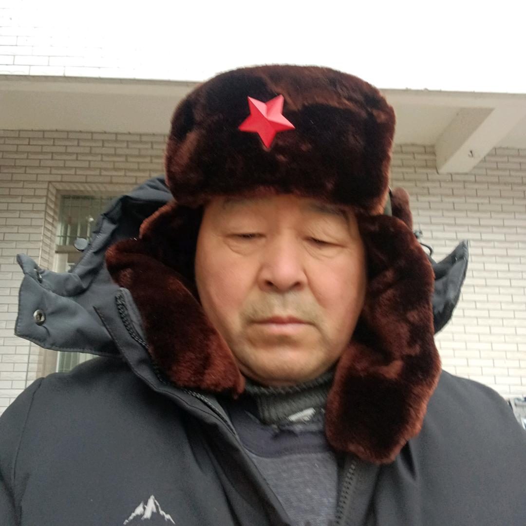 请名人演出联糸美男子
