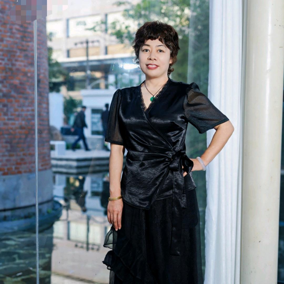 吕姐深梗问题肌（20年收徒）